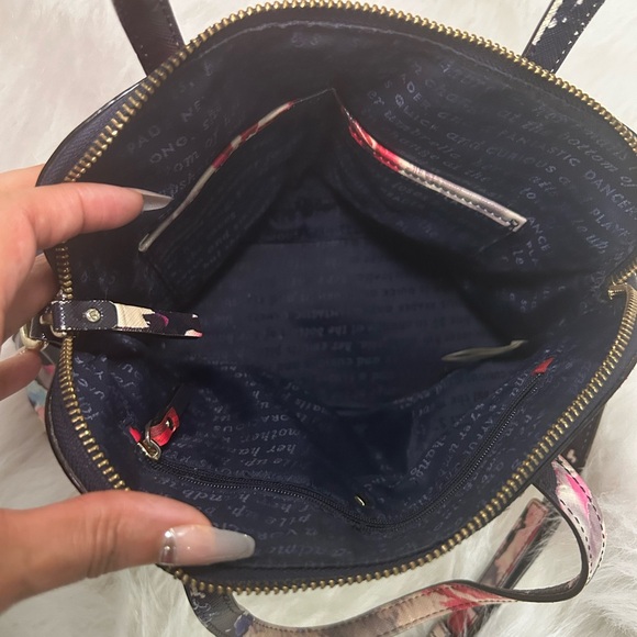 Floral Multi-Color Women's Bag - Picture 3 of 5